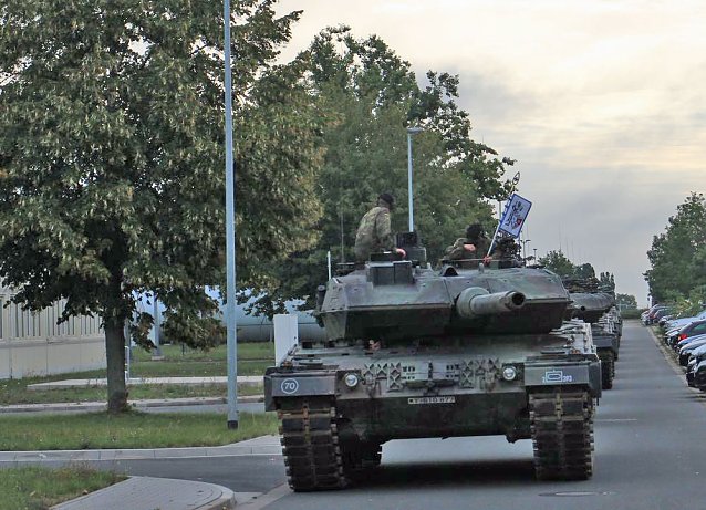 Bild: Panzerkompanie in Bad Frankenhausen verabschiedet 