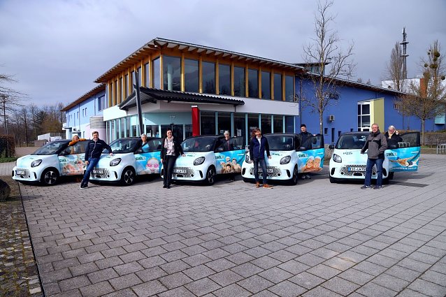 Bild: Die nagelneue Elektro-Flotte der Sport- und Freizeit GmbH
