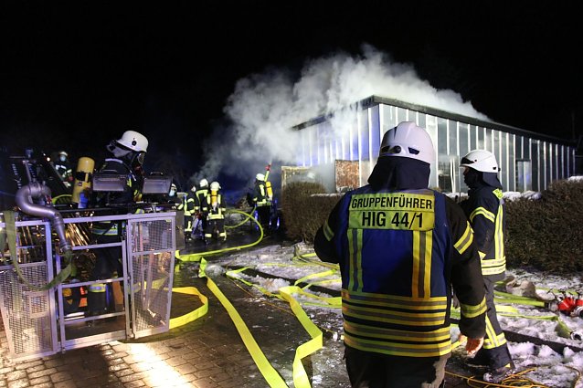 Bild: Fast t&auml;glich im Einsatz: Freiwillige Feuerwehr zieht Halbjahresbilanz