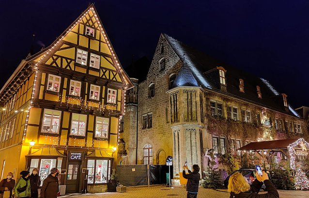 Bild: Der Quedlinburger Weihnachtsmarkt erstrahlt in vollem Glanz