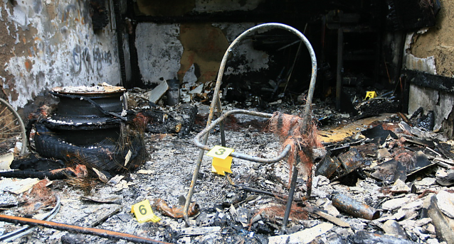 Bild: Ausgebrannte Garage in Heiligenstadt