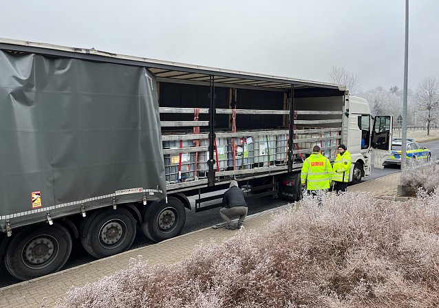 Bild: Autobahnpolizei stoppte Giftm&uuml;lltransport