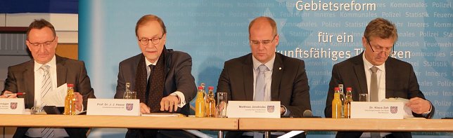 Bild: Blick auf das Podium