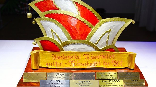 Bild: Zehnte Tanzwettbewerb der M&auml;nnerballetts