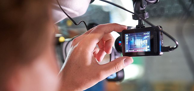 Bild: Dashcams &uuml;berzeugen im Test nicht