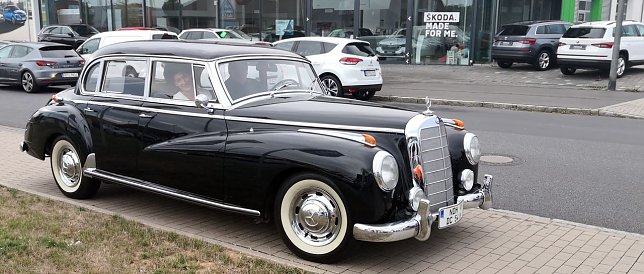 Bild: Der "Adenauer" aus Nordhausen fuhr au&szlig;erhalb der Wertung