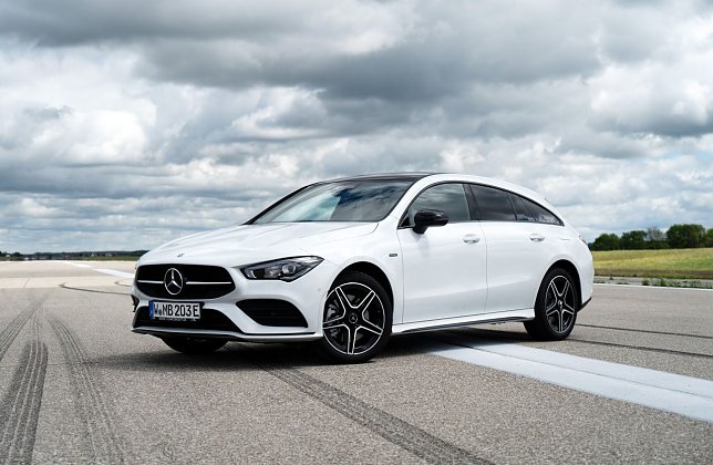 Bild: ADAC Test Konnektivit&auml;t: auf Platz eins landet der Mercedes-Benz CLA 250e Shooting Brake.