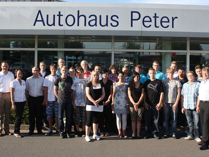 Willkommen im Team (Foto: Peter Gruppe) Willkommen im Team (Foto: Peter Gruppe)