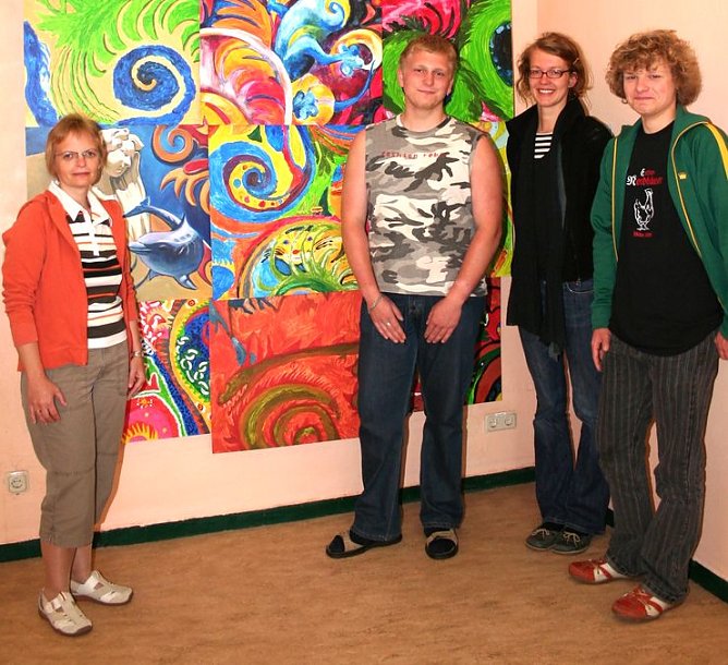 &Uuml;bergeben (Foto: Hellberg)