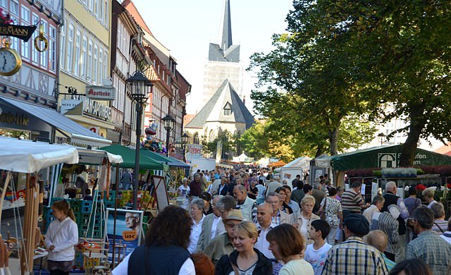 Apfel- und Birnenmarkt (Foto: Stadtmarketing Duderstadt) Apfel- und Birnenmarkt (Foto: Stadtmarketing Duderstadt)