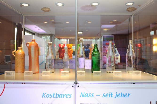 Mineralwasser Ausstellung (Foto: Fabian Danzer)