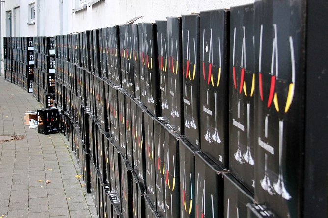 Die Drogenkartons nach dem Abtransport zur Polizei (Foto: Polizei Kassel)