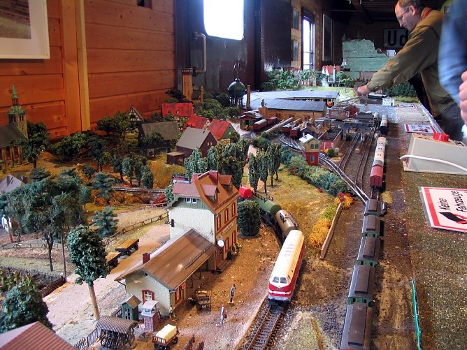 Tauschbörse (Foto: Heiligenstädter Eisenbahnverein) Tauschbörse (Foto: Heiligenstädter Eisenbahnverein)