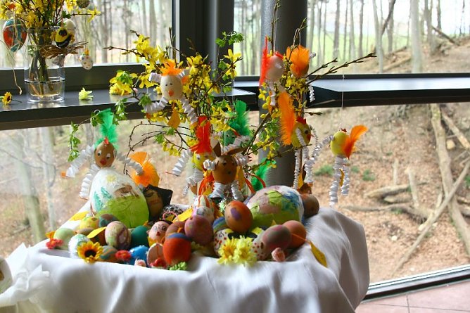 Ostern im Bärenpark (Foto: Bärenpark Worbis) Ostern im Bärenpark (Foto: Bärenpark Worbis)