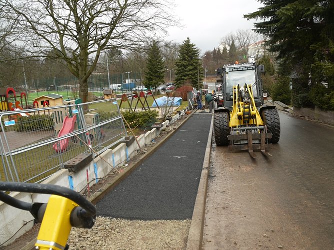 Gehweg beim Schwalbennest (Foto: Ilka K&uuml;hn)