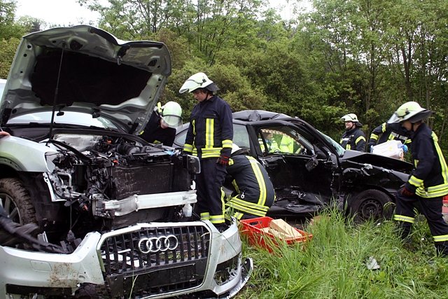 Unfall bei Heiligenstadt (Foto: Alexander-Raphael Beck) Unfall bei Heiligenstadt (Foto: Alexander-Raphael Beck)