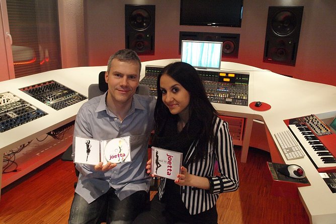 Da ist sie - die erste eigene CD (Foto: privat) Da ist sie - die erste eigene CD (Foto: privat)