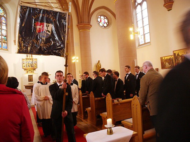 Auszug aus der Kirche (Foto: Ilka Kühn) Auszug aus der Kirche (Foto: Ilka Kühn)