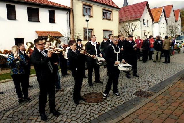 Kirmes in Wintzingerode (Foto: Ute Wächter) Kirmes in Wintzingerode (Foto: Ute Wächter)