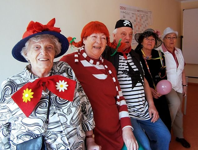 Seniorensportler beim Karneval (Foto: Ebert)