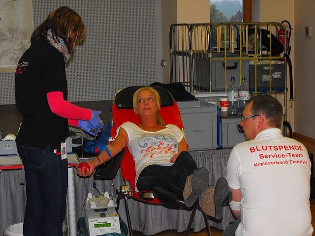 Blutspende in Breitenholz (Foto: DRK Ortsverein) Blutspende in Breitenholz (Foto: DRK Ortsverein)