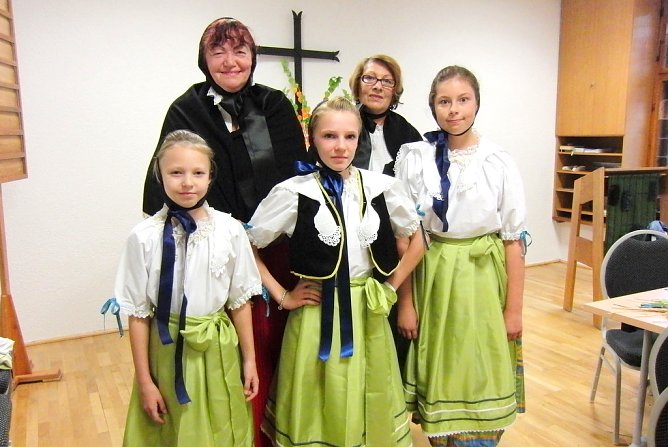 In neuen (alten) Trachten (Foto: Ilka K&uuml;hn)