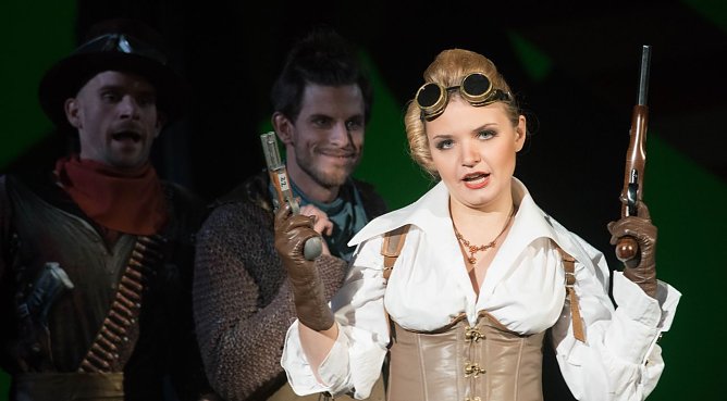 Die Premiere der Operette Die Banditen wird auf den 29.11. verschoben (Foto: R. Obst)