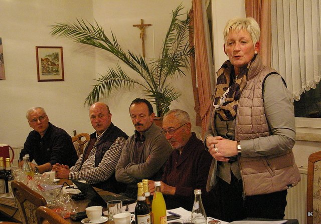 Arbeitskreis Wandern (Foto: Ilka Kühn) Arbeitskreis Wandern (Foto: Ilka Kühn)