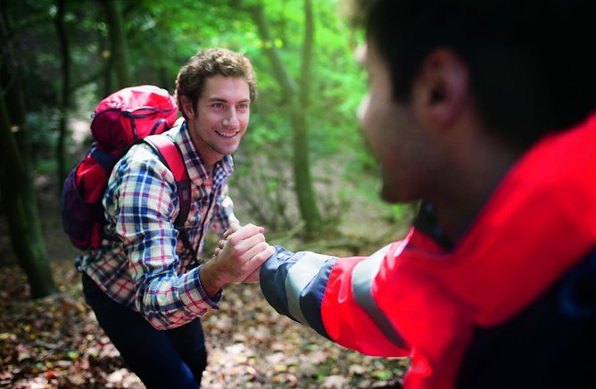 Ohne Ehrenamt geht es nicht (Foto: Johanniter-Unfall-Hilfe e.V.) Ohne Ehrenamt geht es nicht (Foto: Johanniter-Unfall-Hilfe e.V.)