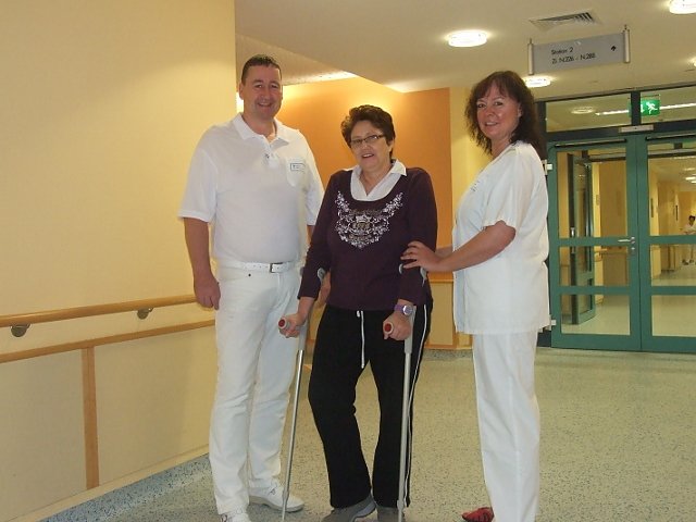 Knieendoprothese eingesetzt (Foto: EK)