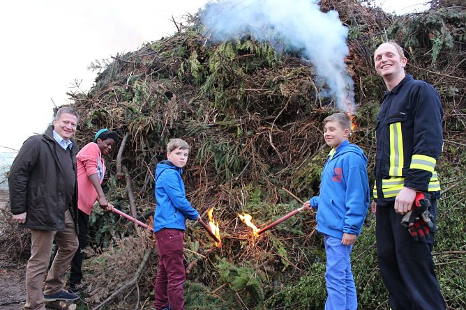 Einladung zum Maifeuer (Foto: Feuerwehr Heiligenstadt) Einladung zum Maifeuer (Foto: Feuerwehr Heiligenstadt)