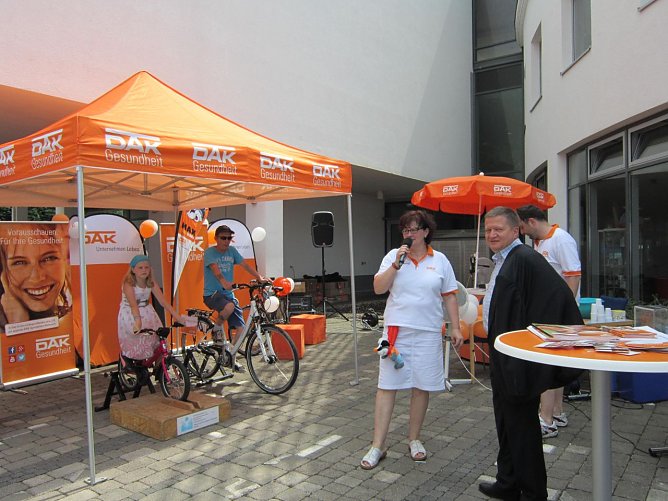 Bürgermeister Thomas Spielmann am Stand (Foto: DAK) Bürgermeister Thomas Spielmann am Stand (Foto: DAK)