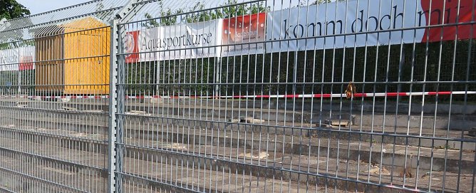 Die geforderten Wellenbrecher werden in der kommenden Woche eingebaut (Foto: nnz) Die geforderten Wellenbrecher werden in der kommenden Woche eingebaut (Foto: nnz)