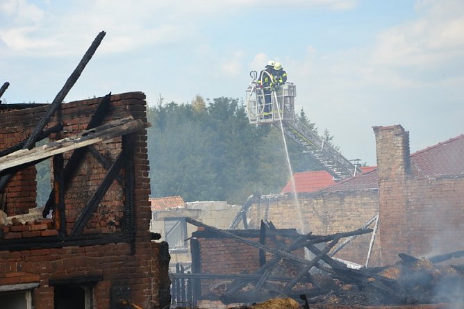 Brand in Freienhagen (Foto: Feuerwehr Heiligenstadt/Feuerwehr Uder)