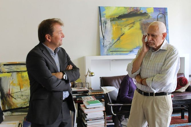 Die besondere Plakataktion (Foto: Karl-Heinz Herrmann) Die besondere Plakataktion (Foto: Karl-Heinz Herrmann)