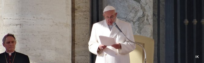 Ansprache des Papstes (Foto: Ilka K&uuml;hn)