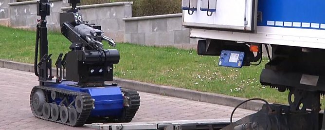 Verd&auml;chtiger Koffer war z&uuml;ndf&auml;hig (Foto: Angelo Glashagel)