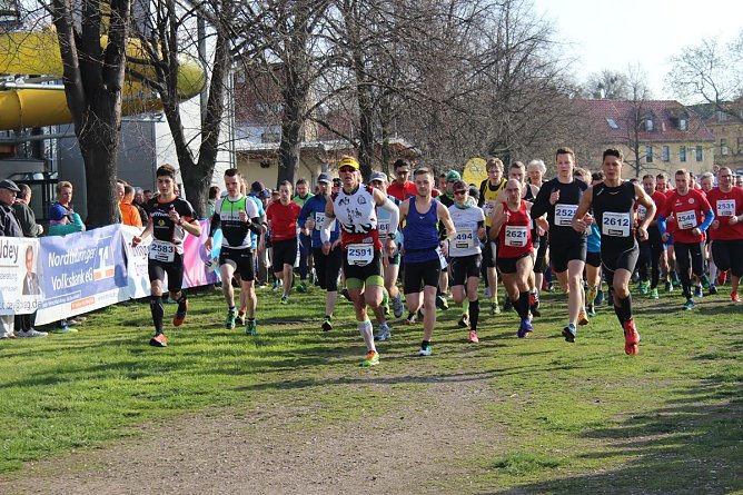 Impressionen vom 38. Kyffhäuser Berglauf (Foto: Karl-Heinz Herrmann) Impressionen vom 38. Kyffhäuser Berglauf (Foto: Karl-Heinz Herrmann)