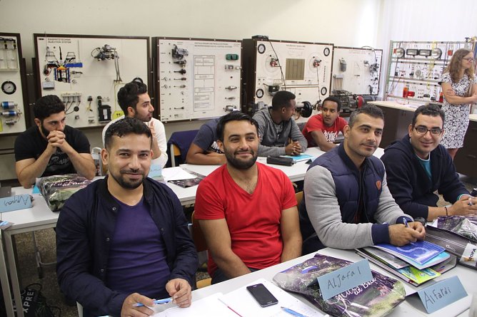 Ausbildungsbeginn für die Peterklasse in Nordhausen (Foto: Angelo Glashagel) Ausbildungsbeginn für die Peterklasse in Nordhausen (Foto: Angelo Glashagel)