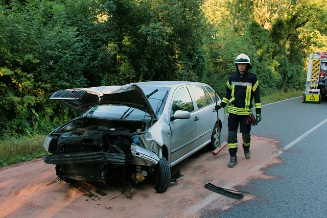 Unfall Geisleden (Foto: Feuerwehr Heiligenstadt) Unfall Geisleden (Foto: Feuerwehr Heiligenstadt)