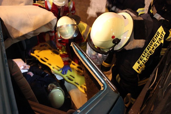 Übung Heidkopftunnel (Foto: Feuerwehr Heiligenstadt) Übung Heidkopftunnel (Foto: Feuerwehr Heiligenstadt)