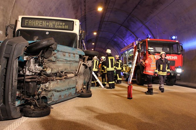 Übung Heidkopftunnel (Foto: Feuerwehr Heiligenstadt) Übung Heidkopftunnel (Foto: Feuerwehr Heiligenstadt)