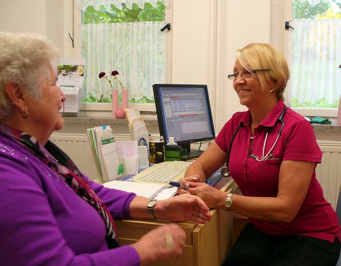 Wilma Wickert und Dr. Christa Kirchner (Foto: Ilka Kühn) Wilma Wickert und Dr. Christa Kirchner (Foto: Ilka Kühn)