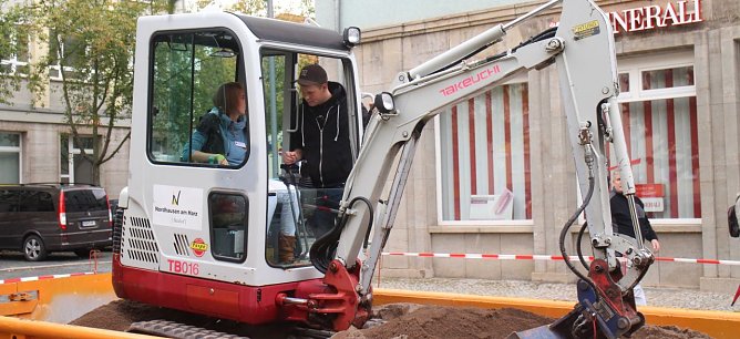 Das Handwerk wirbt um Nachwuchs (Foto: Angelo Glashagel) Das Handwerk wirbt um Nachwuchs (Foto: Angelo Glashagel)