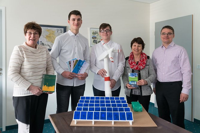 Projektarbeit (Foto: Martina Adler) Projektarbeit (Foto: Martina Adler)