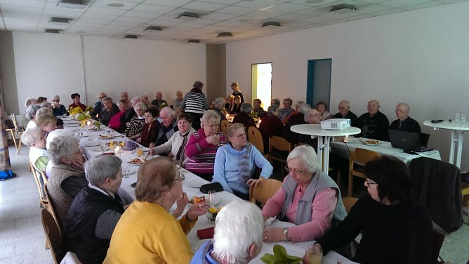 Treff in Birkungen (Foto: Martin Apel) Treff in Birkungen (Foto: Martin Apel)