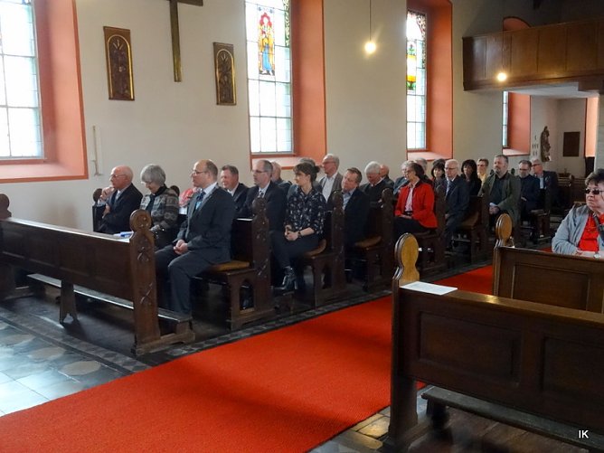 Kirche (Foto: Ilka Kühn) Kirche (Foto: Ilka Kühn)