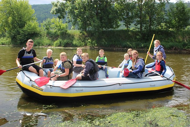 Schlauchbootfahren (Foto: Feuwerwehr Heilibad Heiligenstadt)