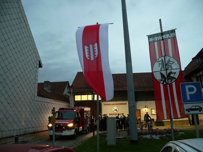 Neues Feuerwehrauto (Foto: Ilka Kühn) Neues Feuerwehrauto (Foto: Ilka Kühn)