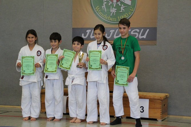 In Wanzleben Pokal geholt (Foto: JuJutsu Verein)
